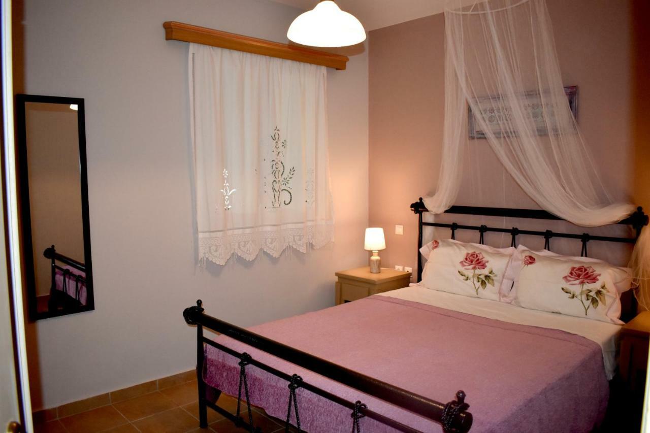 Kakia 2 Bedroom Apartment Zakynthos Town Exterior photo